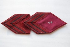 LOSANGE  DE BRAS MODELE 45 - 1er  SIM SECTION INFIRMIERS MILITAIRES