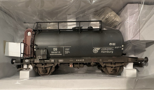 Km1 spur wagon citerne - spur, 24m