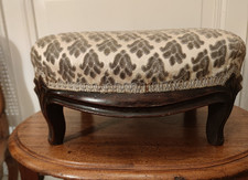 Repose pied en palissandre Louis XV /Napoléon III