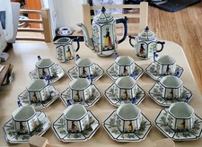 Ancien service à café en Faïence Henriot Quimper N°123 (12 Tasses )