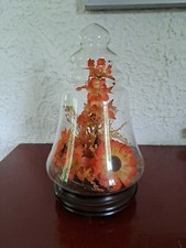 Bocal en verre décor fleurs artificielle. 