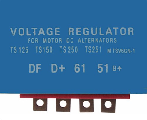 Régulateur tension voltage - tension,