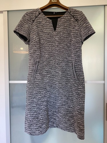 Belle robe avec - avec, fils