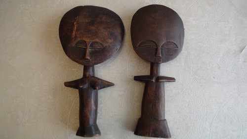 Statuettes poupées de - statuettes,,
