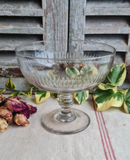 ANCIOENNE COUPE SUR PIED EN CRISTAL VERRE