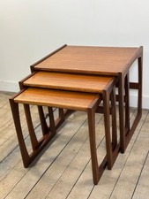 Tables gigogne en teck G.PLAN 1960