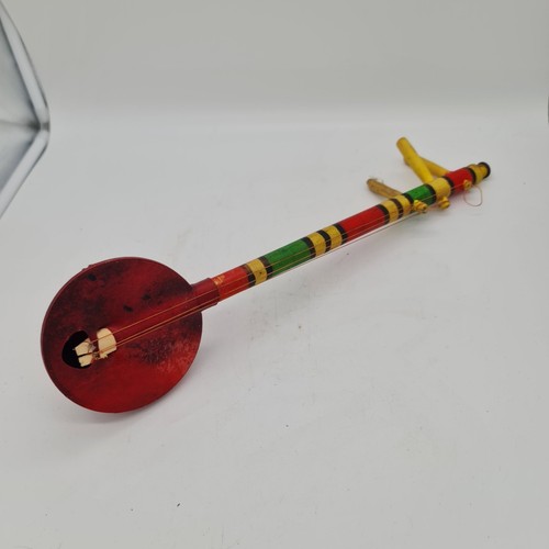 Guitare marocaine décoration