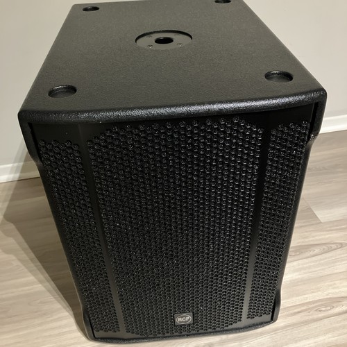 Rcf sub 905 mk2 2200w - sub, 905-as