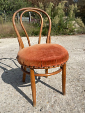 Chaise basse 1900 en bon état