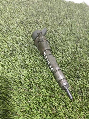 0445110110b injecteur renault - 0445110110b,