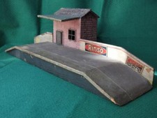 Gare En Bois Et En Tôle Fait