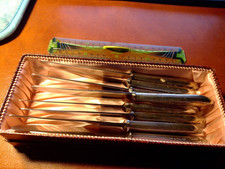 Coffret De 8 Couteaux Cuisine " Noblesse Inox" -( Réf Set Couteaux Inox 001)