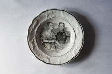 Petite assiette  ancienne