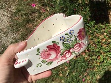 Très jolie faisselle égouttoir à fromage forme coeur vaisselle fleurs