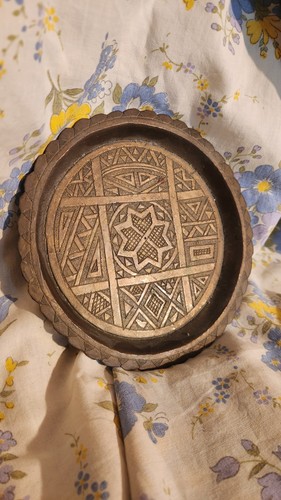 Anciennes assiettes en - assiettes,
