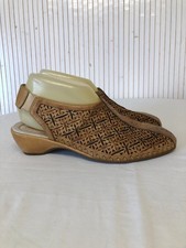 Chaussures Sandales Ajourées Pikolinos P.37 cuir marron clair tressé