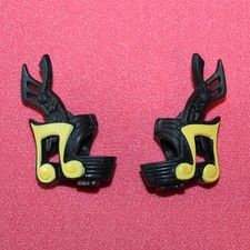 Paire de chaussures roses pour