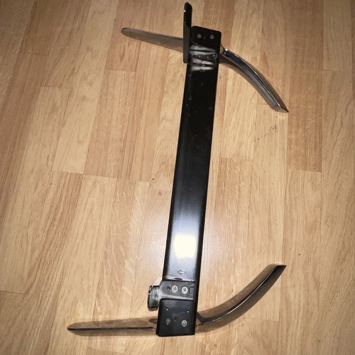 Pied base stand pour - stand,