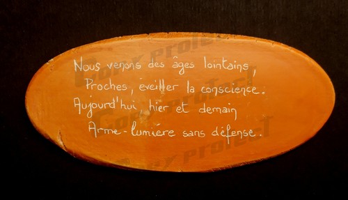 Plaque céramique terre