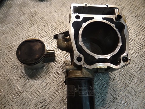 Piston cylindre quad - piston,