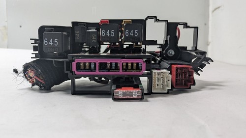 Driver fuse box engine - driver,