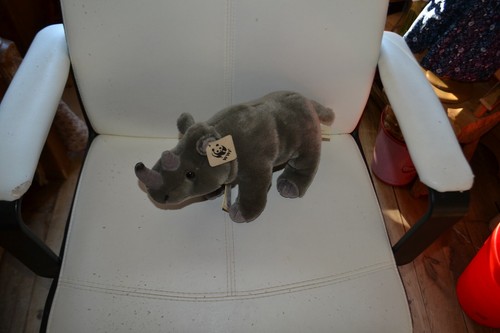 Peluche neuve rhinoceros cm - neuve,