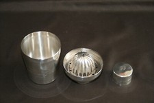 Presse agrume ancien - Forme de shaker - Métal argenté