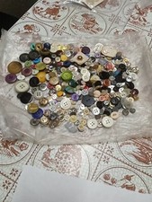 Lot 150 Grammes Boutons