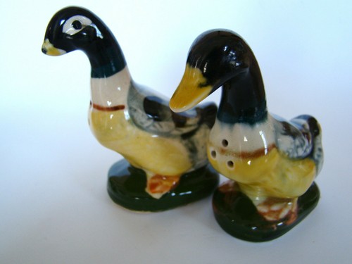 Vintage ceramic ducks geese - vintage,