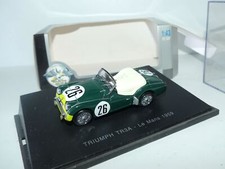TRIUMPH TR3A N°26 LE MANS 1959 UNIVERSAL HOBBIES 1:43