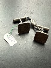 Ancienne Paire de Bouton de