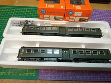 ROCO 4222A, 2 voitures