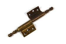 Charnières anciennes