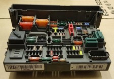 BOITE A FUSIBLES ELECTRONIQUE