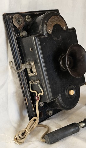 Téléphone ancien - ancien, de