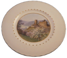 Assiette En Porcelaine De