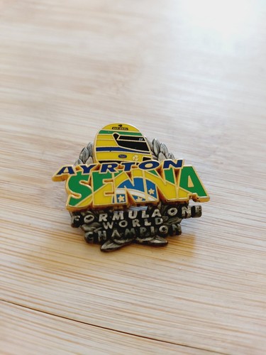 Pin pins ayrton senna - ayrton,