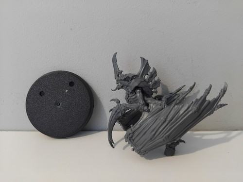 Primat tyranides warhammer - tyranides,