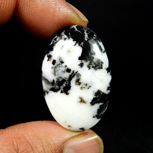 Pierre précieuse cabochon
