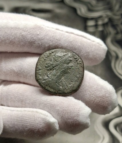 Sesterce lucille roman coin - sesterce,