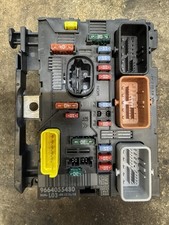 BSM 9664055480 L03 6500FH PEUGEOT CITROEN C3 PSA Boitier servitude moteur