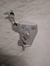 PLATINE AVANT DROITE TRIUMPH