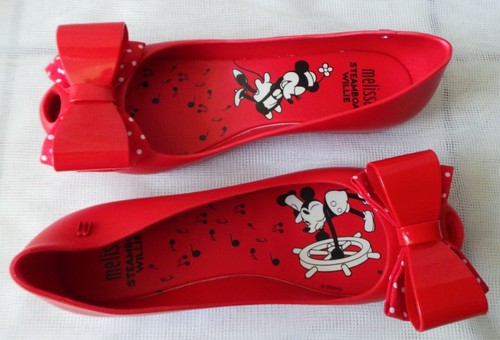 Melissa steamboat willy disney - melissa,