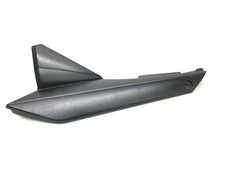 Cache carenage sous selle