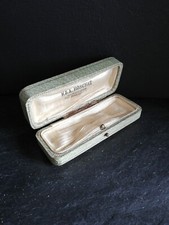 ANCIENNE BOITE, ÉCRIN à bijoux, broche , epingle à chapeau......