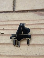 Pin's Pins Pin Enamel 8 Instrument Musique "Piano" 