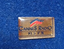 RARE PINS RADIO CANNES 91.5FM MÉDIA 