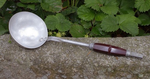 Louche ancienne aluminium - en,