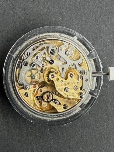 Oméga 861 chronograph vintage - 861,