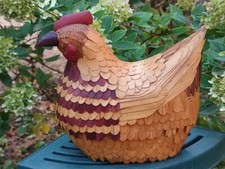 ANCIENNE BOÎTE POULE OSIER ET